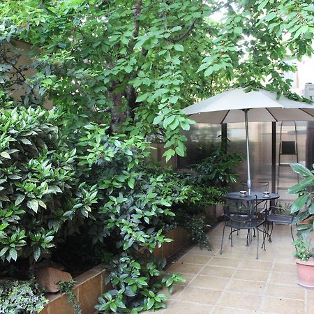 Green Terrace Tbilisi Buitenkant foto