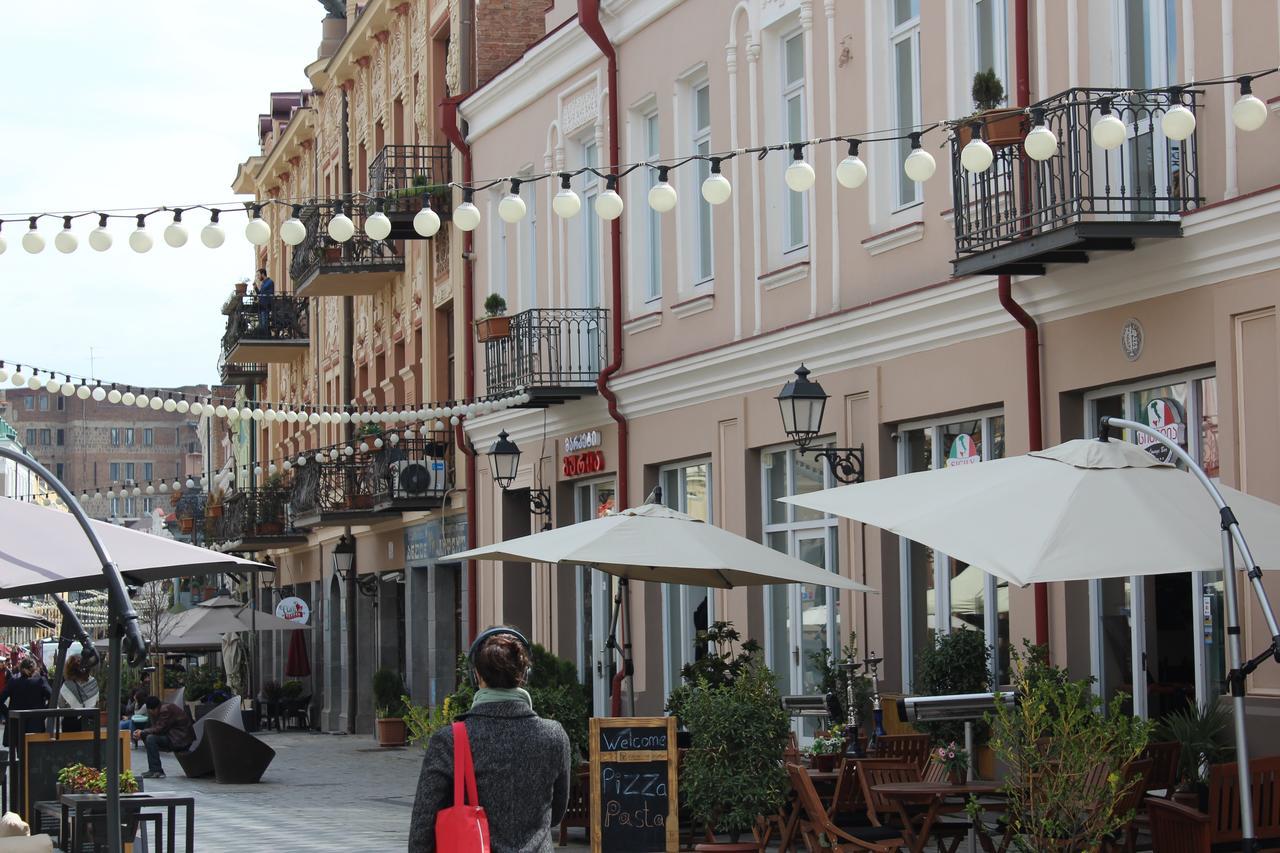 Green Terrace Tbilisi Buitenkant foto